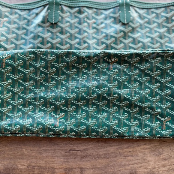 Goyard Saint Louis PM Emerald Green Tote with Pouch - very good condition - Picture 3 of 6